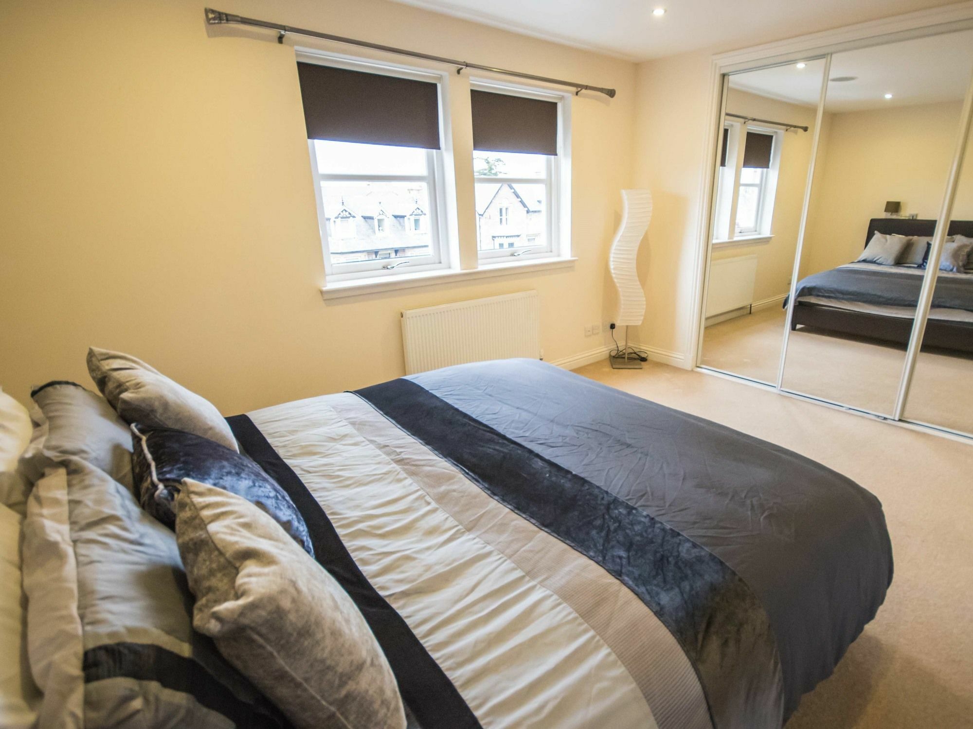 Crown Luxury Serviced Apartment Inverness Ngoại thất bức ảnh